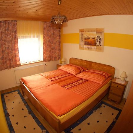 Haus Stoeffler Appartement Reisach Buitenkant foto