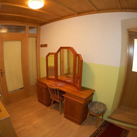 Haus Stoeffler Appartement Reisach Kamer foto