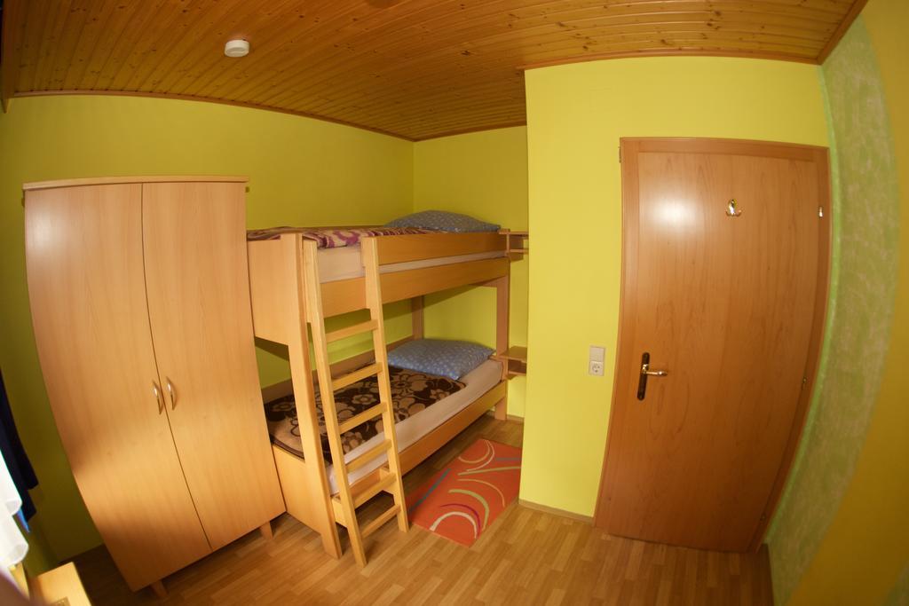 Haus Stoeffler Appartement Reisach Kamer foto